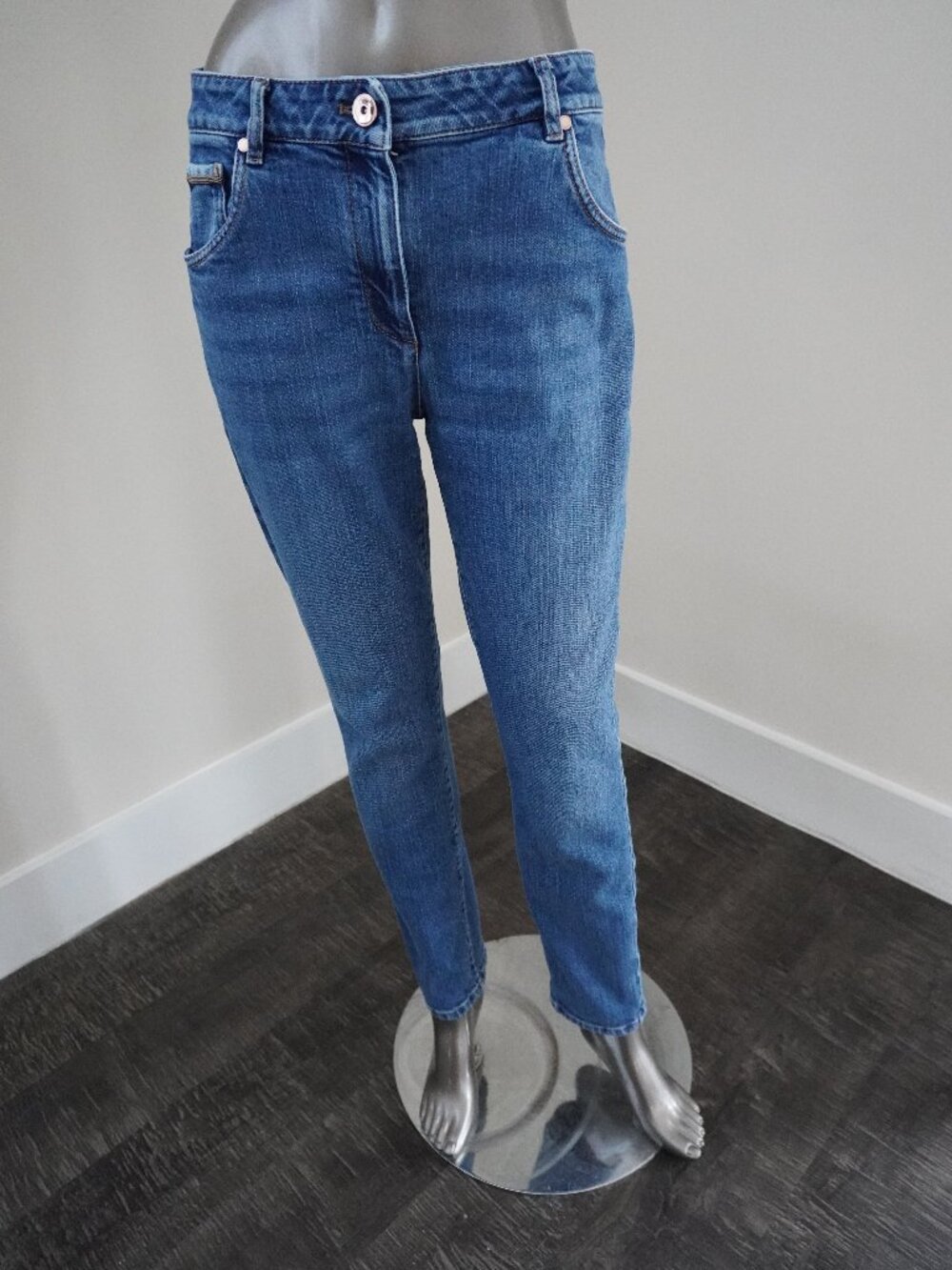 Brunello Cucinelli Monili Jeans Blue Denim Straight Leg Monili Tab 31x29 Size 8
